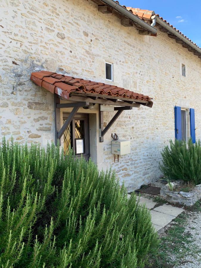 Mas De La Piniere Mauprévoir Exterior foto